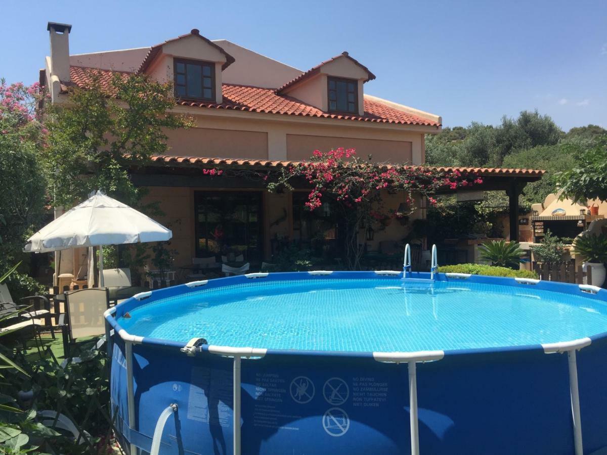 Rafina Great Feeling Villa Экстерьер фото